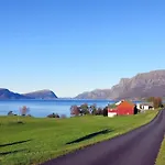 Tatil Evi Solsvika By Interhome Leirvik (Sogn og Fjordane)